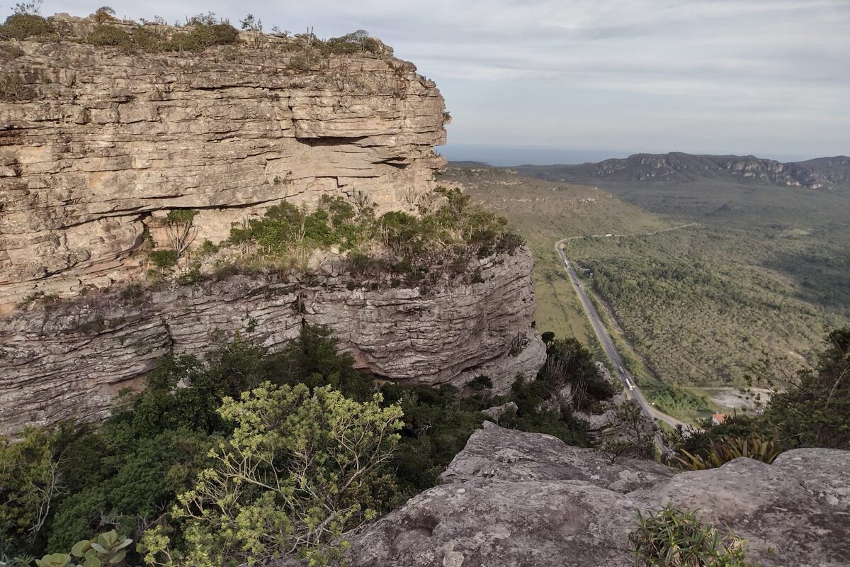 Po&ccedil;o do Diabo / Morro do Pai In&aacute;cio / Grutas da Pratinha, Azul e Lapa Doce