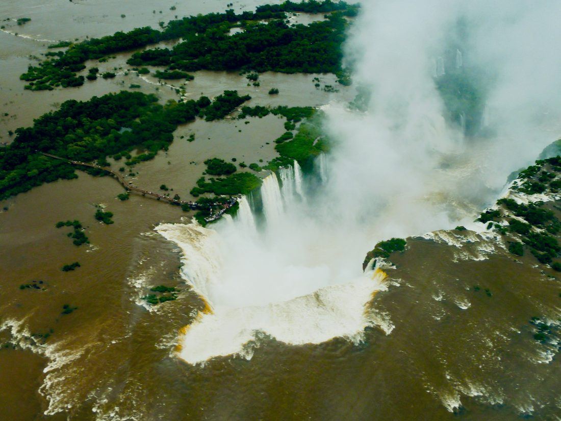 Vista aérea das Cataratas do Iguaçu