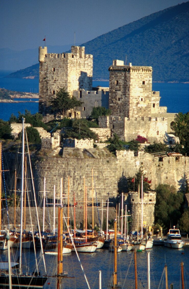 Castelo de Sao Pedro em Bodrum, na costa do Egeu turco